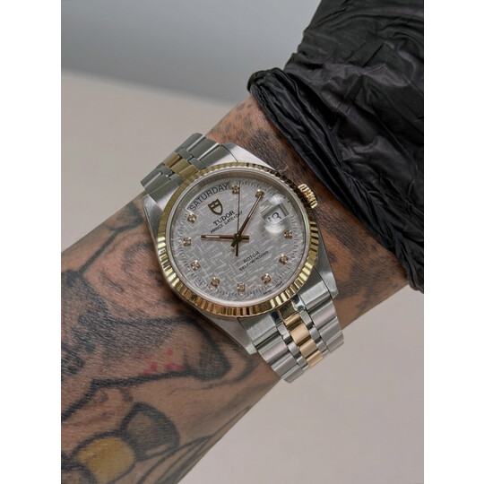  36mm • 1994 Tudor Prince Date Day Ref.76213 silver linen Diamond Dial 18k Gold Bezel Automatic Watch ONLY